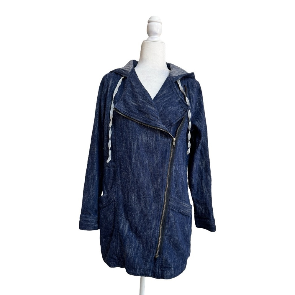 CAbi Adventure Anorak 5100 Indigo Blue Hooded Casual Full Zip Womens Size M